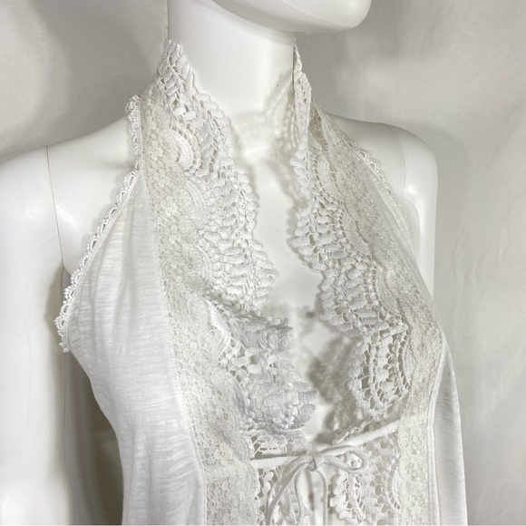 Guess Scalloped Lace Delicate Boho Style Vest - Picture 2 of 8